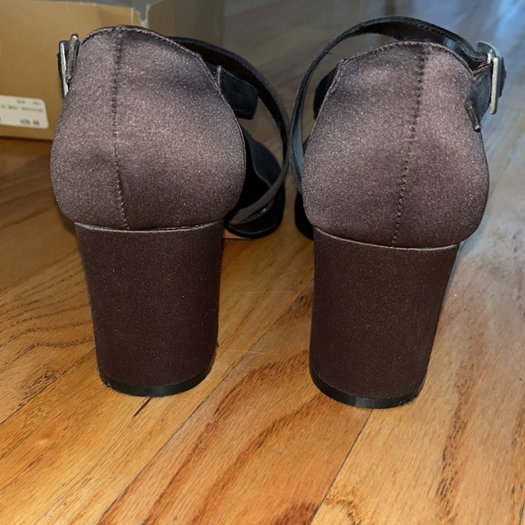 Brown satin block heel crossover Sz 9 - Picture 6 of 13